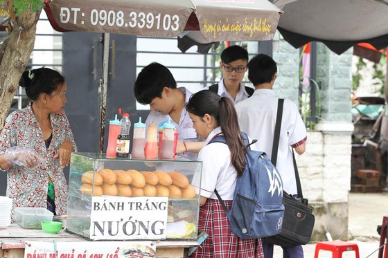 Giao lưu trực tuyến “An toàn thực phẩm trường học trước nguy cơ dịch bệnh” ảnh 1