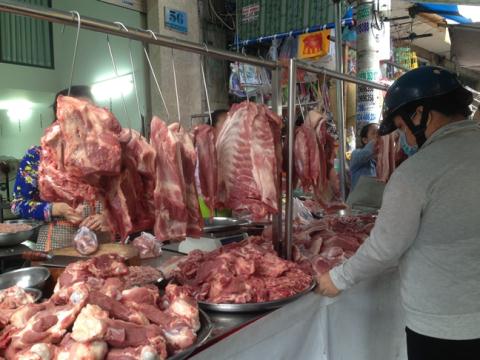 Chi hau kiem, ban doc de chui vao bung nguoi dan?