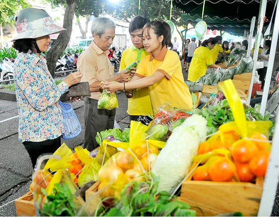 Chuyên nghiệp hóa chợ phiên nông sản an toàn ảnh 1