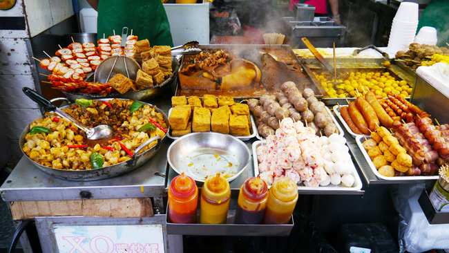Bán hàng rong trên vỉa hè: Ở nước ngoài có quy định ra sao? - Ảnh 5.